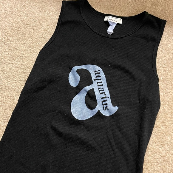 Aquarius ♒️ Black Tank Top - Picture 1 of 2